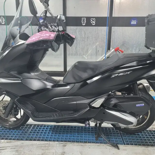 21년식 pcx125 abs 판매합니다^^