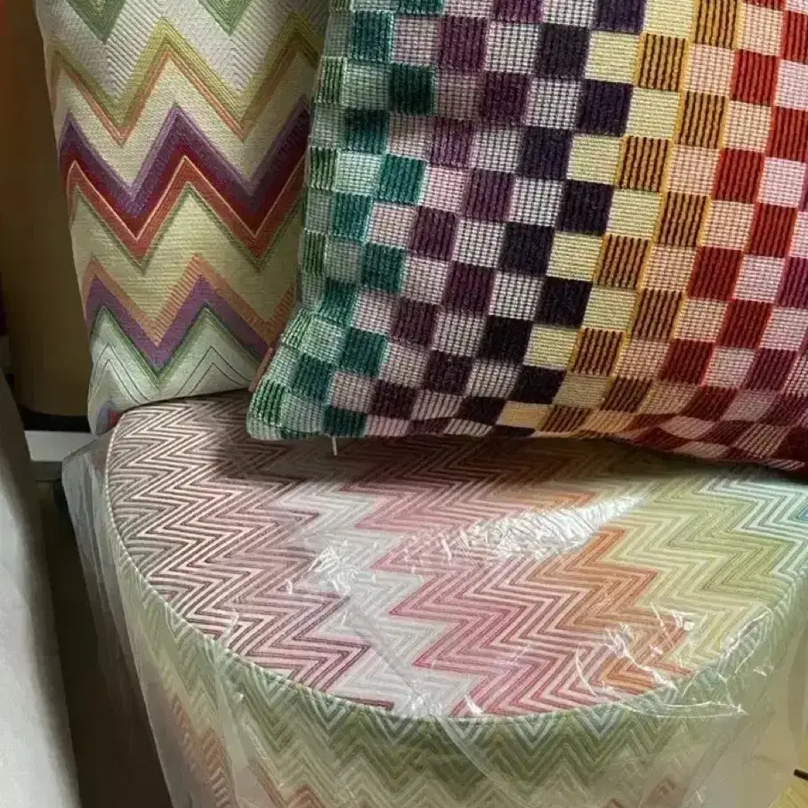 Missoni 미쏘니 Home 쿠션3종 사이즈 색상 가격 기재했어요.