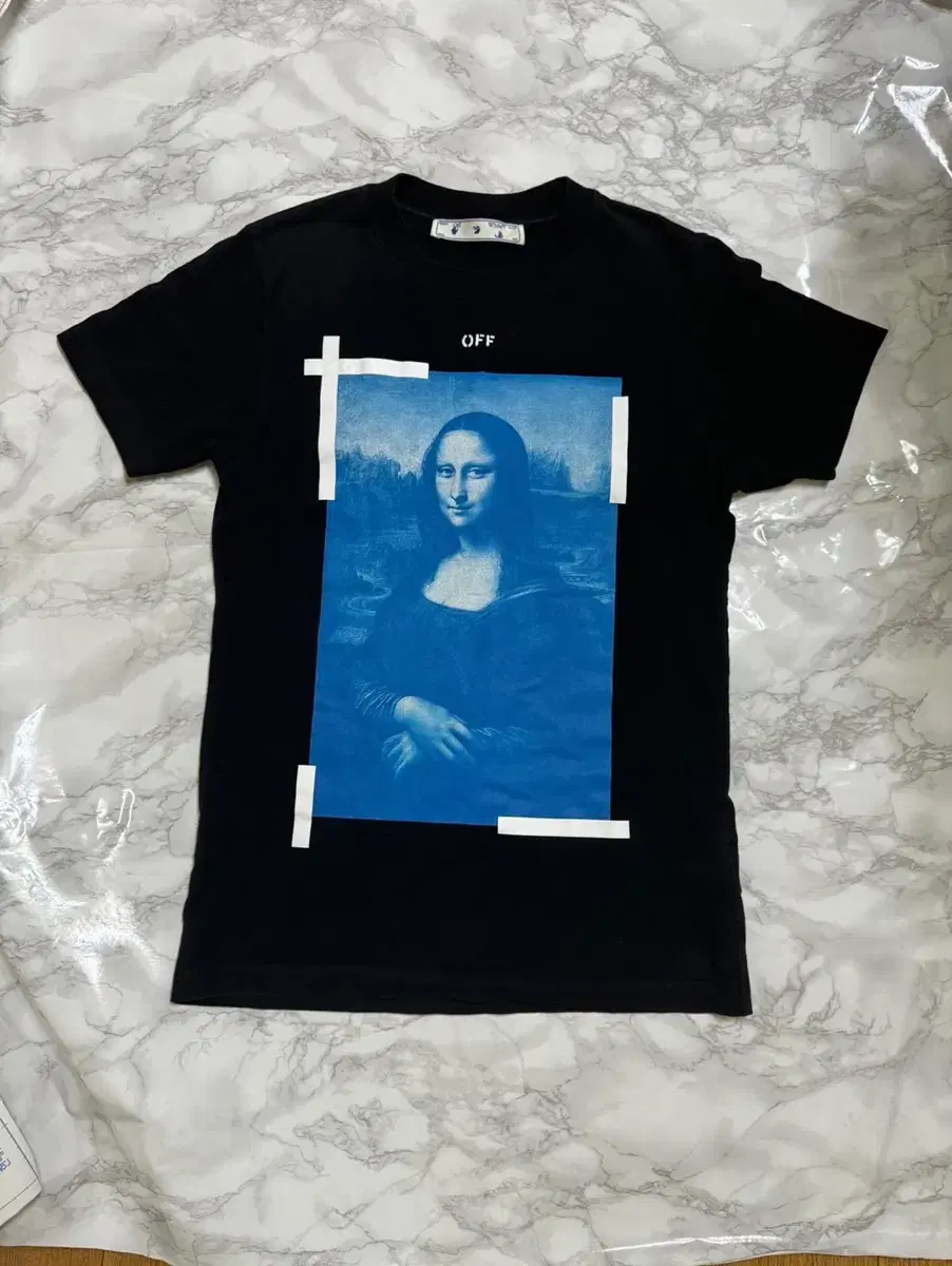 (M) Off-White Vahn Short Sleeve