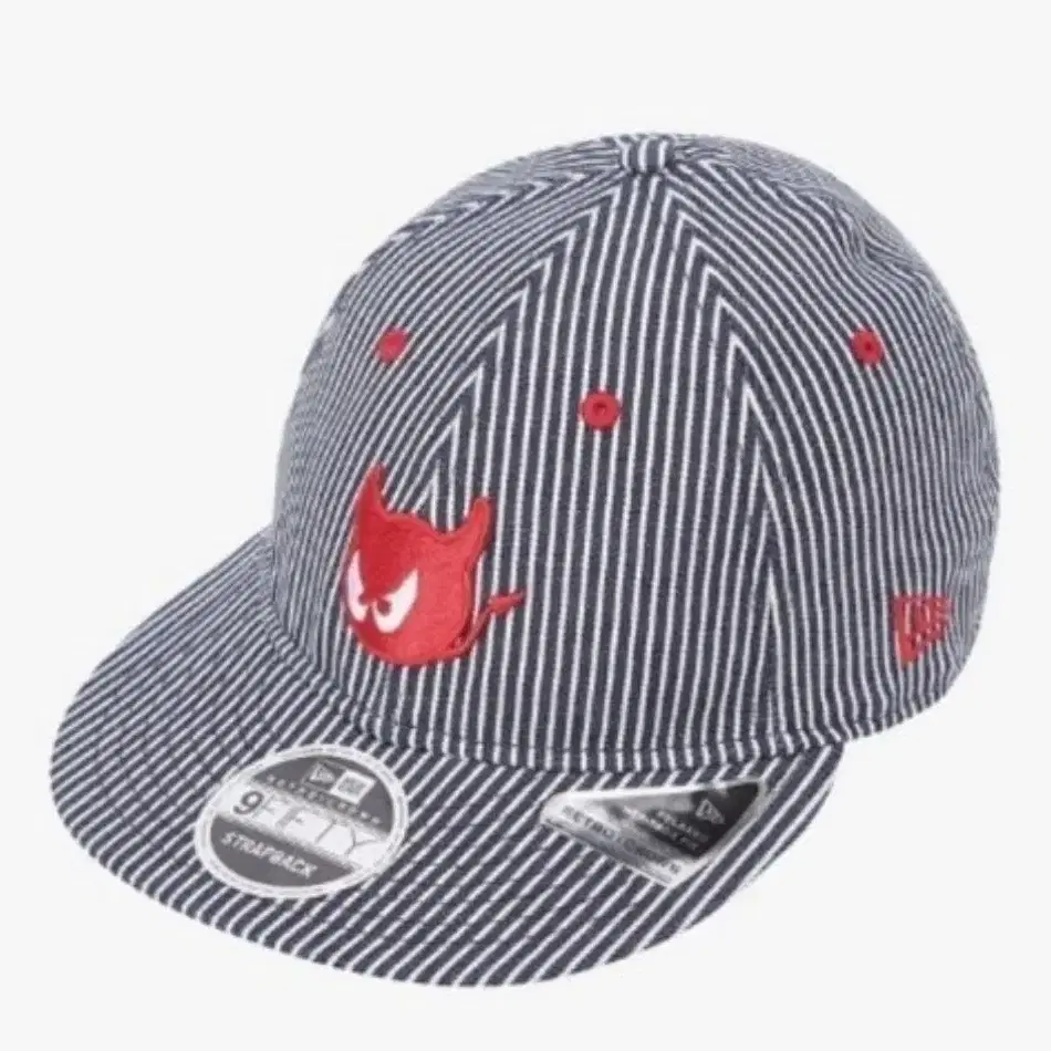 WAAC  왁  X 뉴에라 950RC STRIPE CAP 새제품