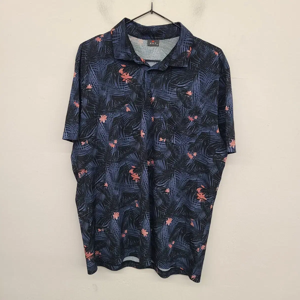 [105/XL] PAT Functional Pattern Short Sleeve Kara Tee.