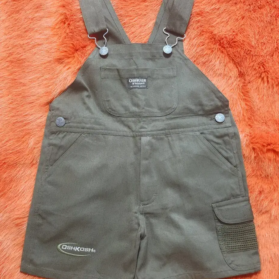 OshKosh B Gosh  오시코시 반바지 오버롤 2T