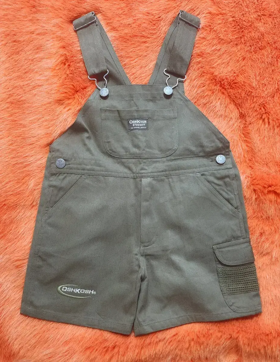 OshKosh B Gosh  오시코시 반바지 오버롤 2T