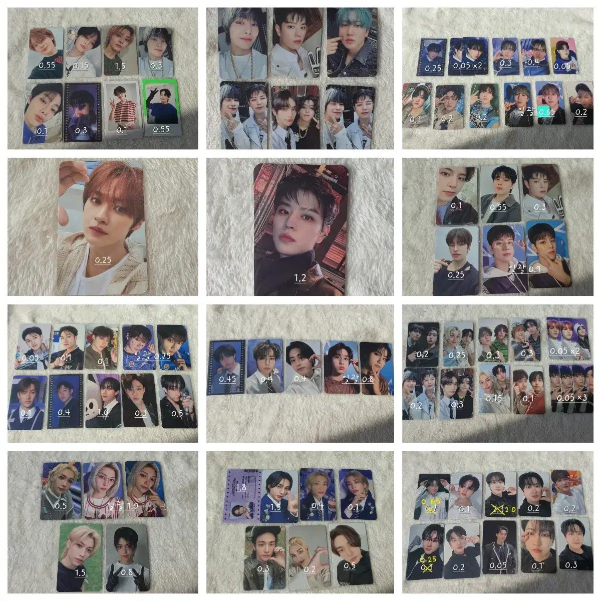 photocard s sold in large quantities by Straykids