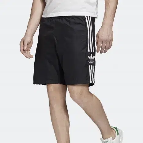 [ M ] adidas 아디다스 락업 트랙 폴리 트레이닝 반바지