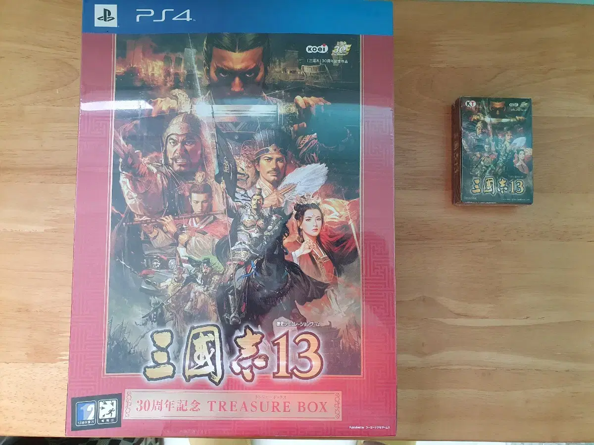 플스4 / PS4 삼국지13 30주년 트레져박스 미개봉 판매합니다