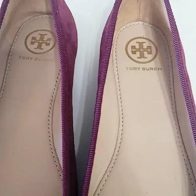 토리버치 정품 Tory Burch 플랫슈즈 230 금장