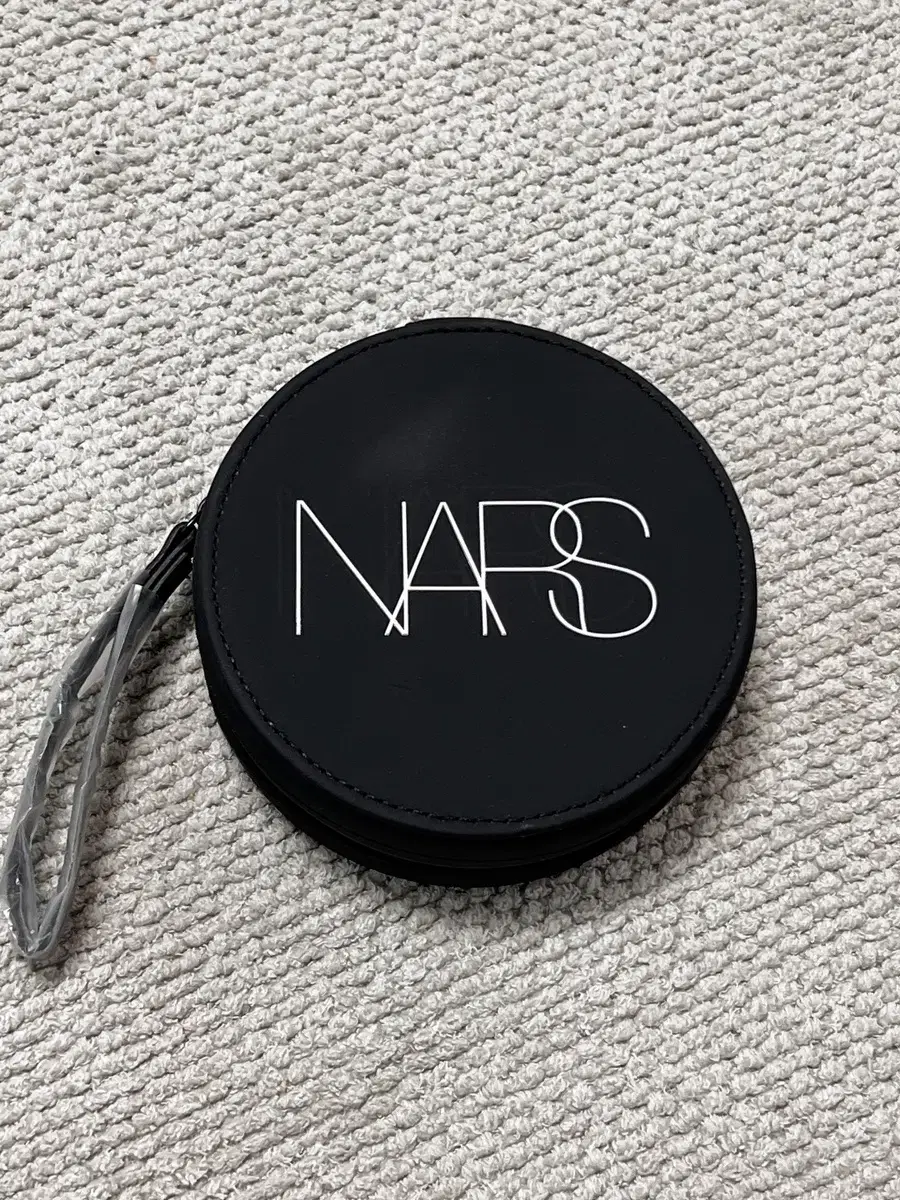 NARS 나스 코스메틱 원형 파우치 새상품