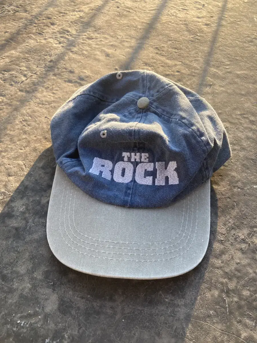 The Rock vintage movie hat 더락 빈티지 모자