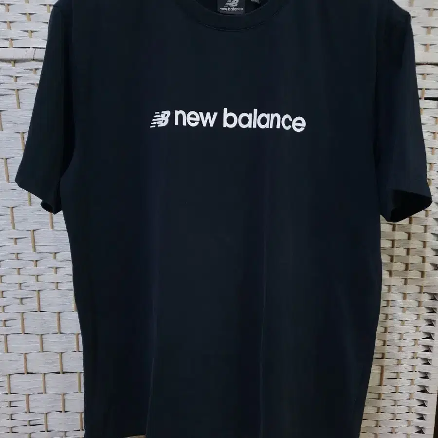 (1609) new balance 뉴발란스 스포츠 반팔 티 105 XL