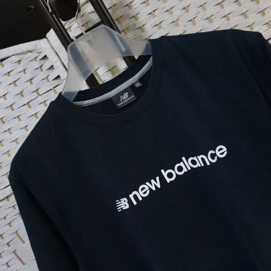 (1609) new balance 뉴발란스 스포츠 반팔 티 105 XL