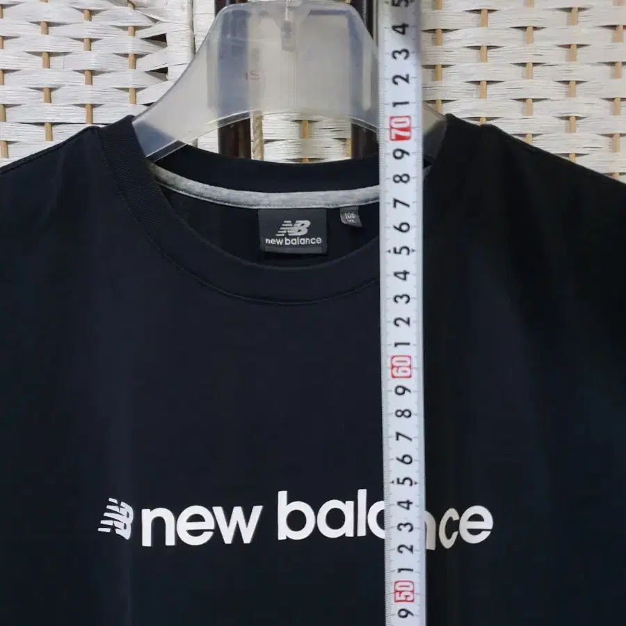 (1609) new balance 뉴발란스 스포츠 반팔 티 105 XL