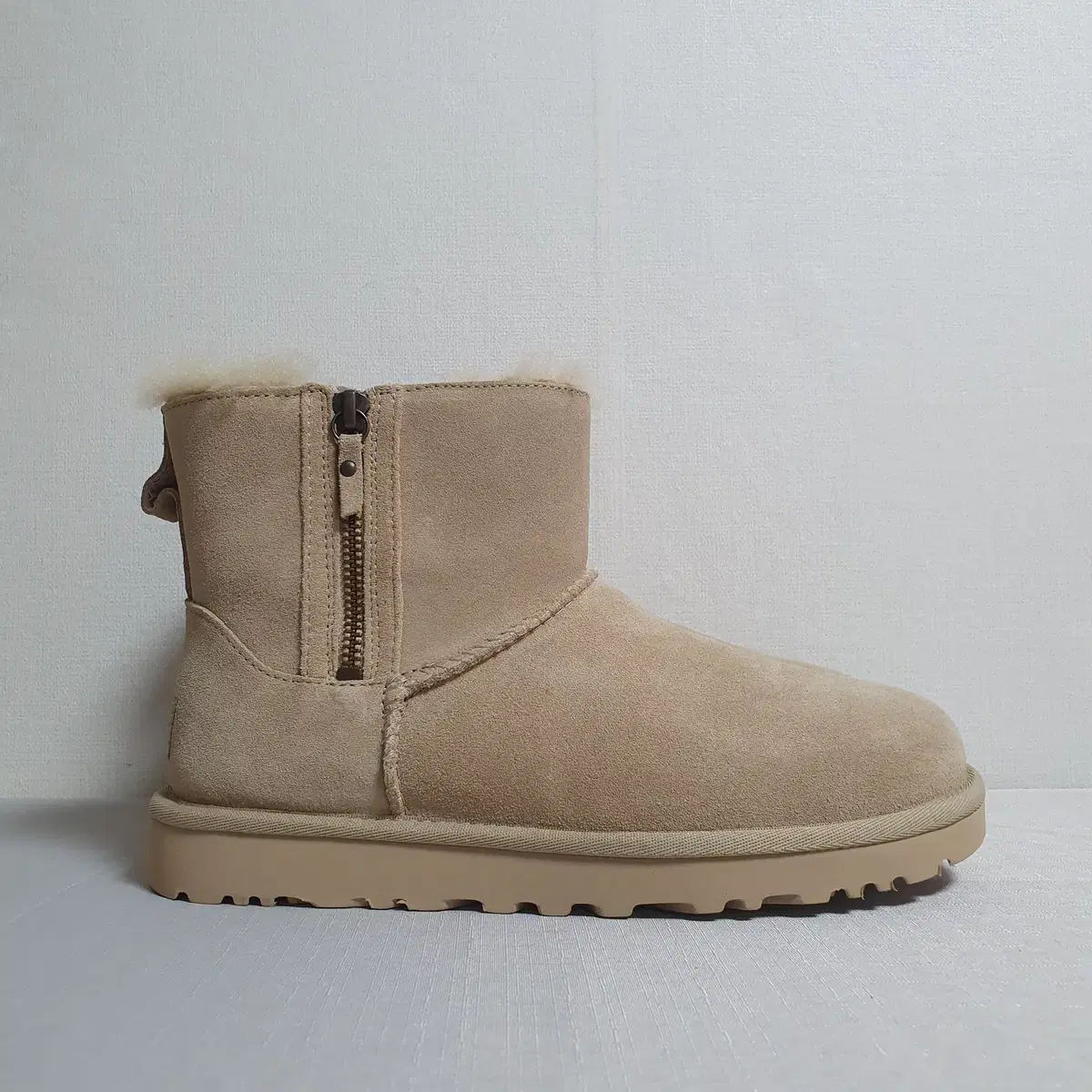 무료배송 240mm Ugg 어그 부츠 스웨이드 지퍼