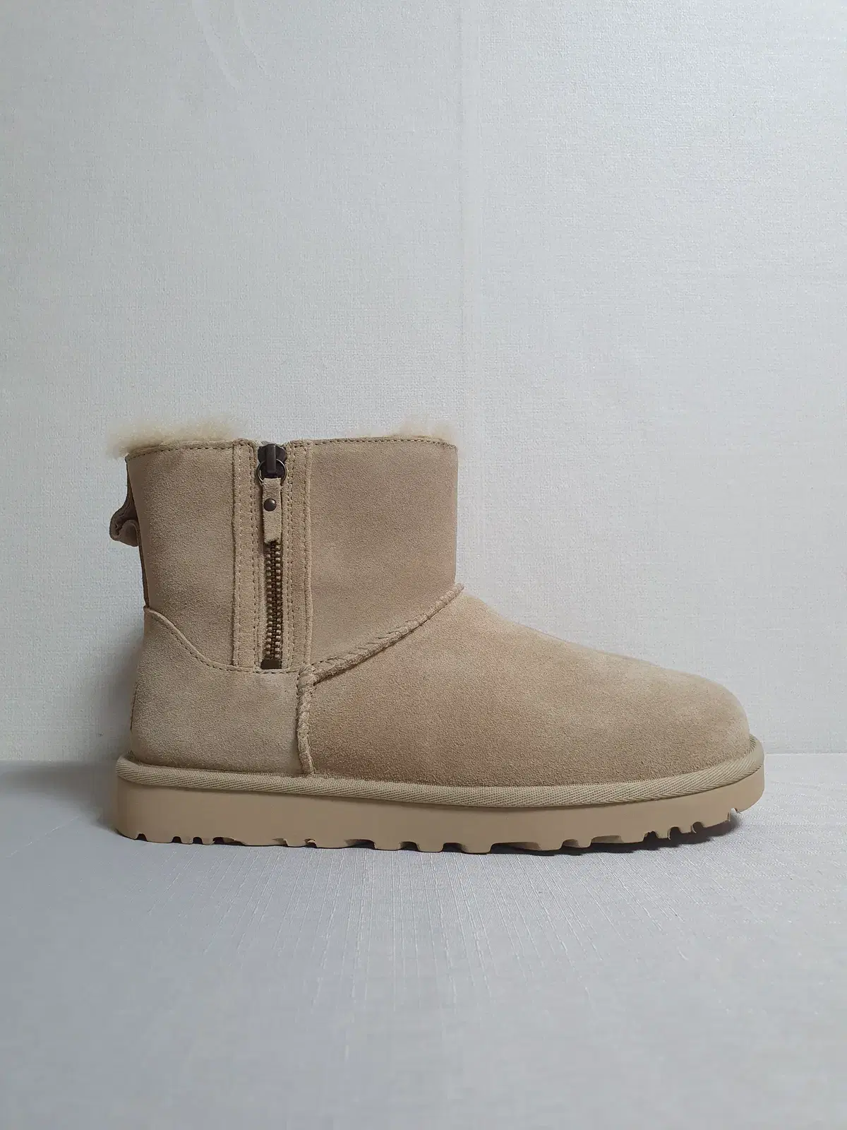 무료배송 240mm Ugg 어그 부츠 스웨이드 지퍼