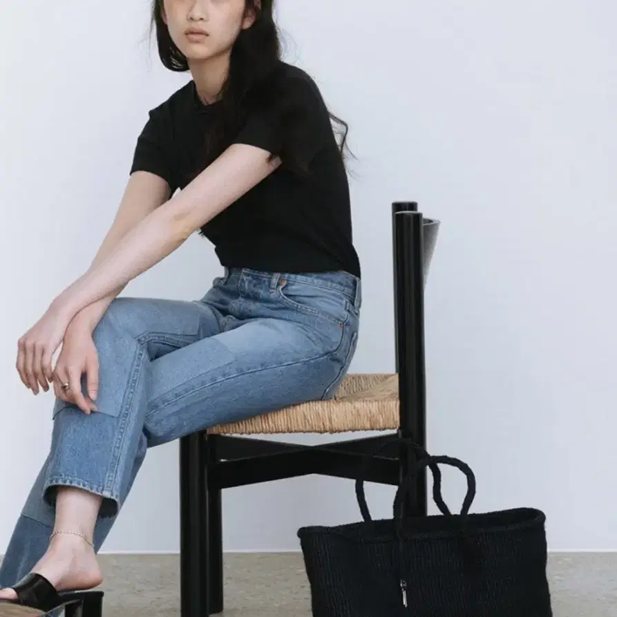 얼바닉(URBANIC) Kenya bag 라피아백 블랙 급처