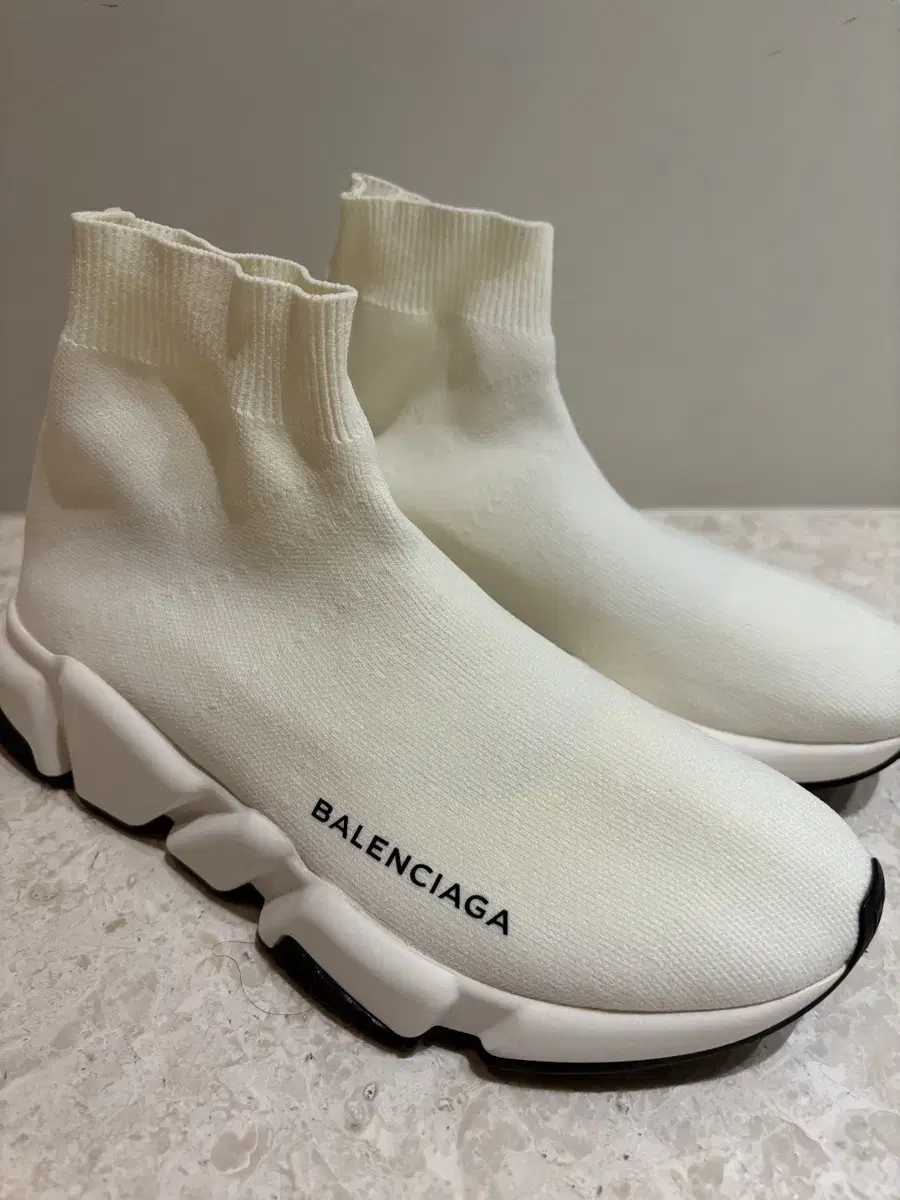 Balenciaga Speedrunner