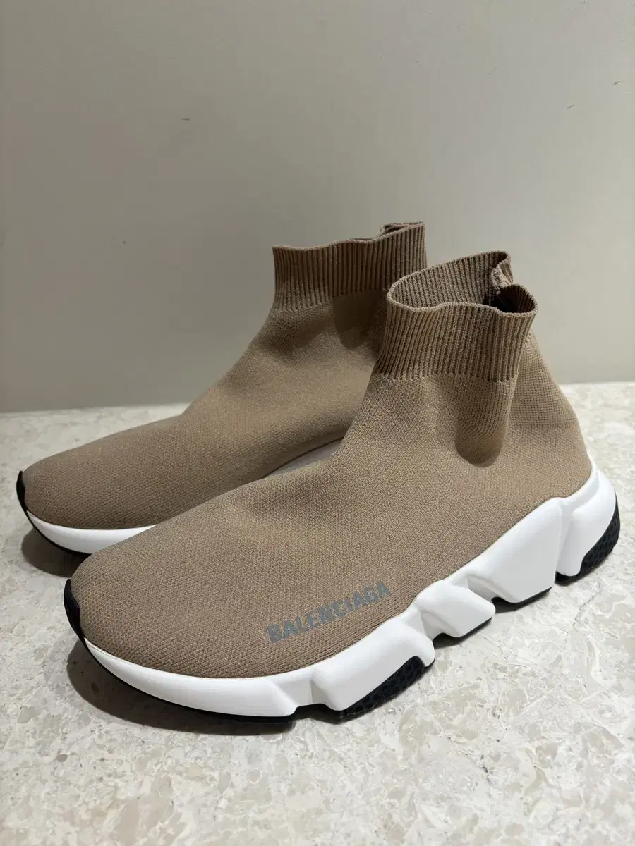 Balenciaga Speedrunner