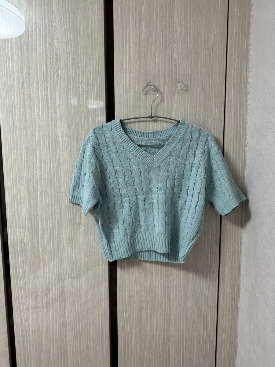 haneul, short-sleeved knit