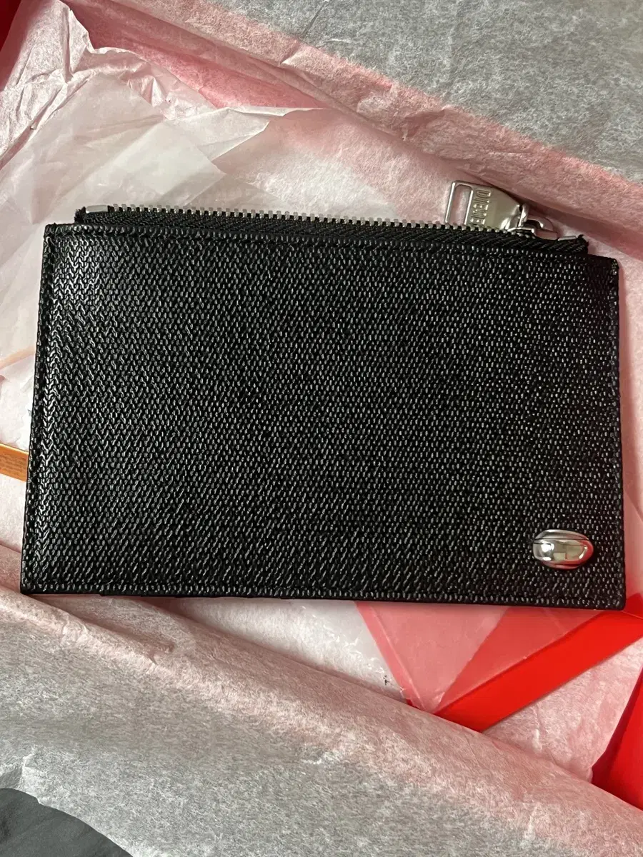 Diesel Logo Plated Leather Cardholder Bl