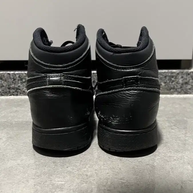 조던1 레트로 하이 올블랙 Jordan 1 Retro High Black