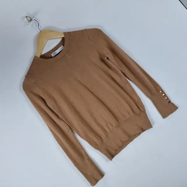 Z4820 ZARA 진베이지 무지 라운드 크롭 니트 여S