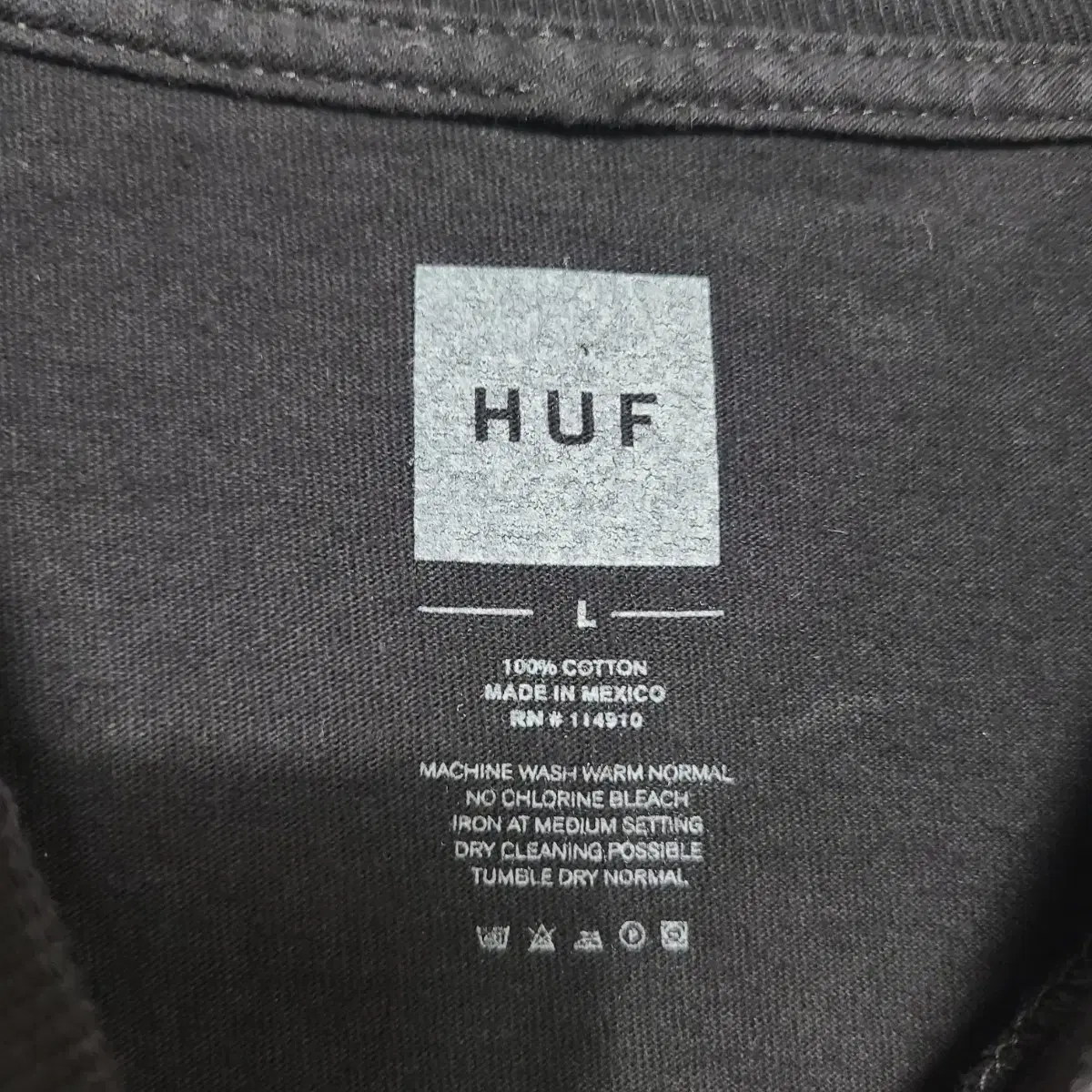 HUF 프린팅 블랙 반팔티 남100 ㅡ1210