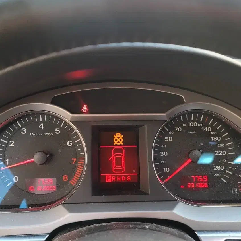 08년식 아우디 A6 3.2 FSI C6 가솔린 계기판 231,366km