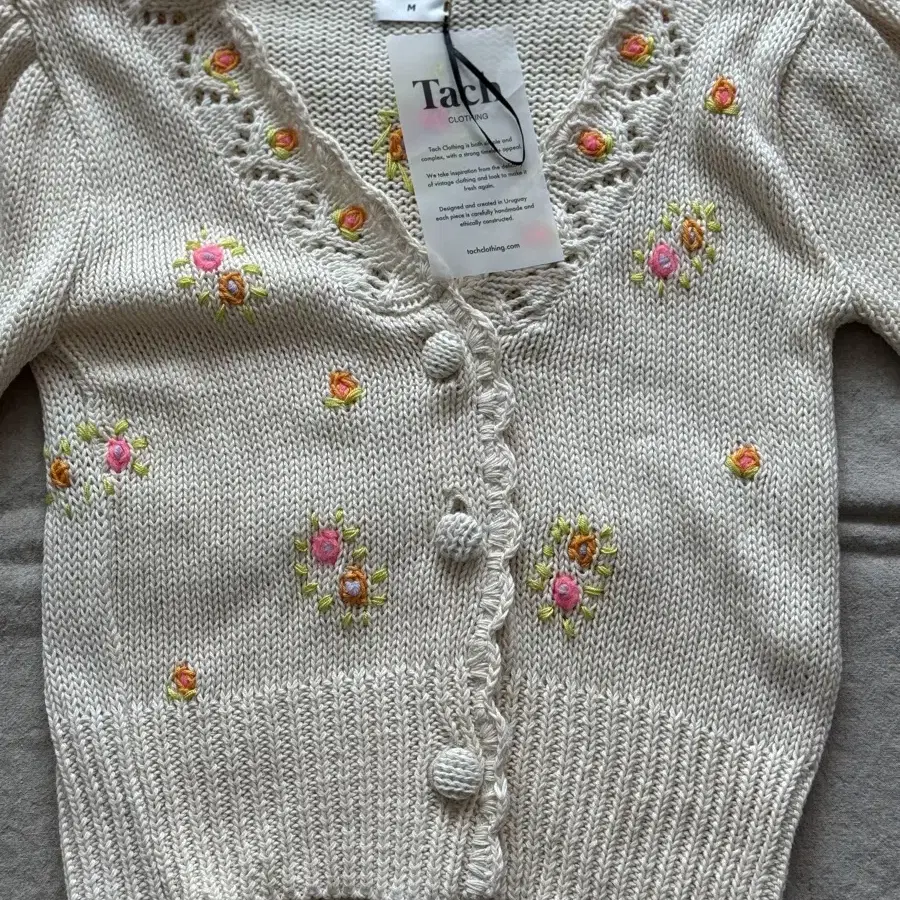 에보키니 얼바닉 tach alba cardigan