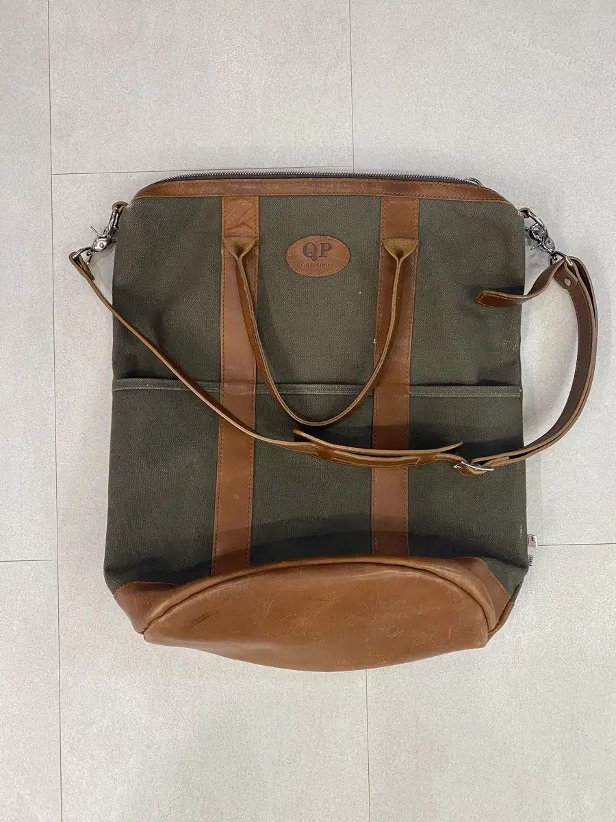 QP X collection HELMET BAG - LARGE - TAN