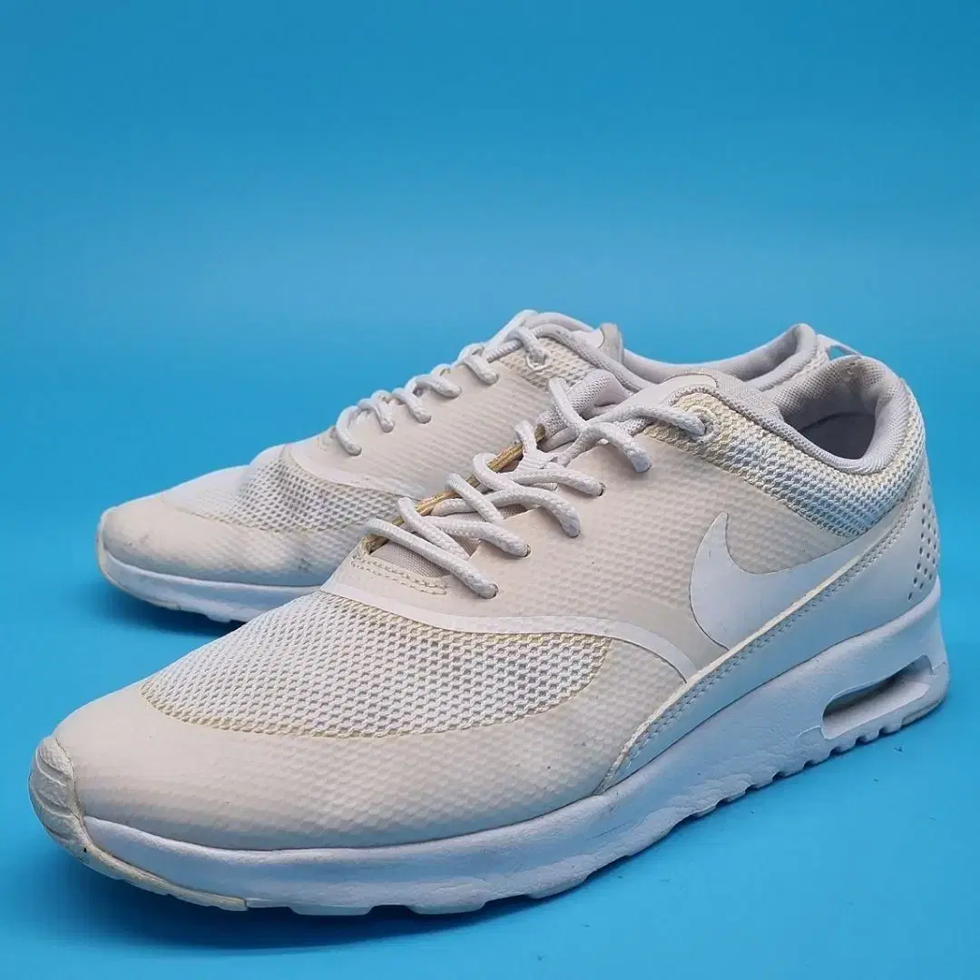 Nike Air Max Thea Women's Athletic Shoes 245.