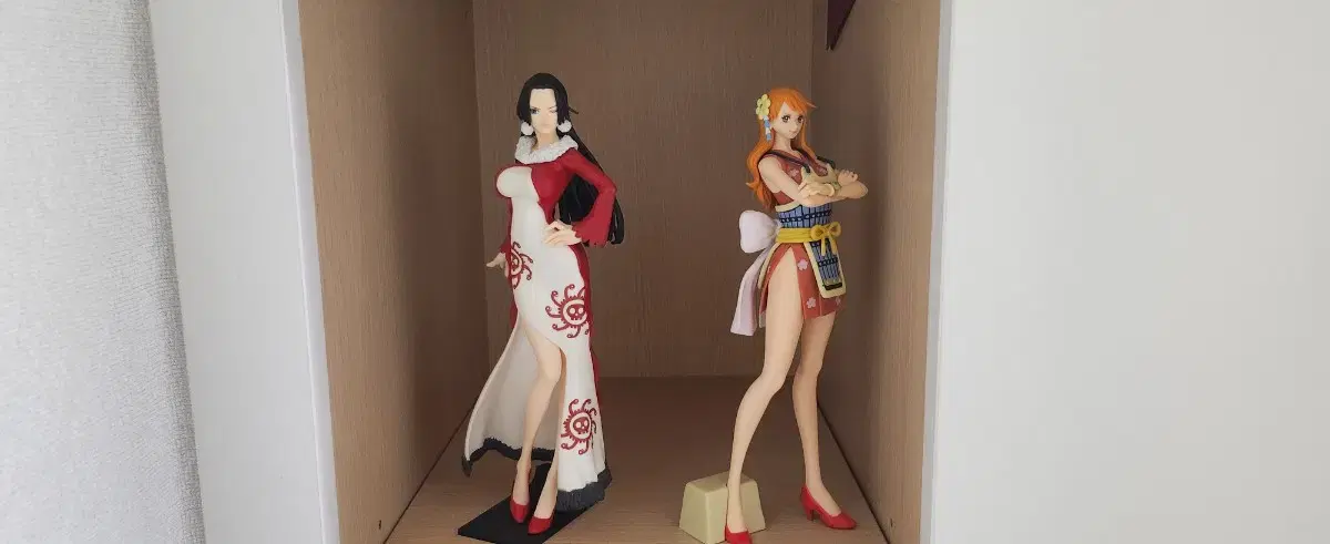 ONEPIECE Nami Hancock Figures Pipedang