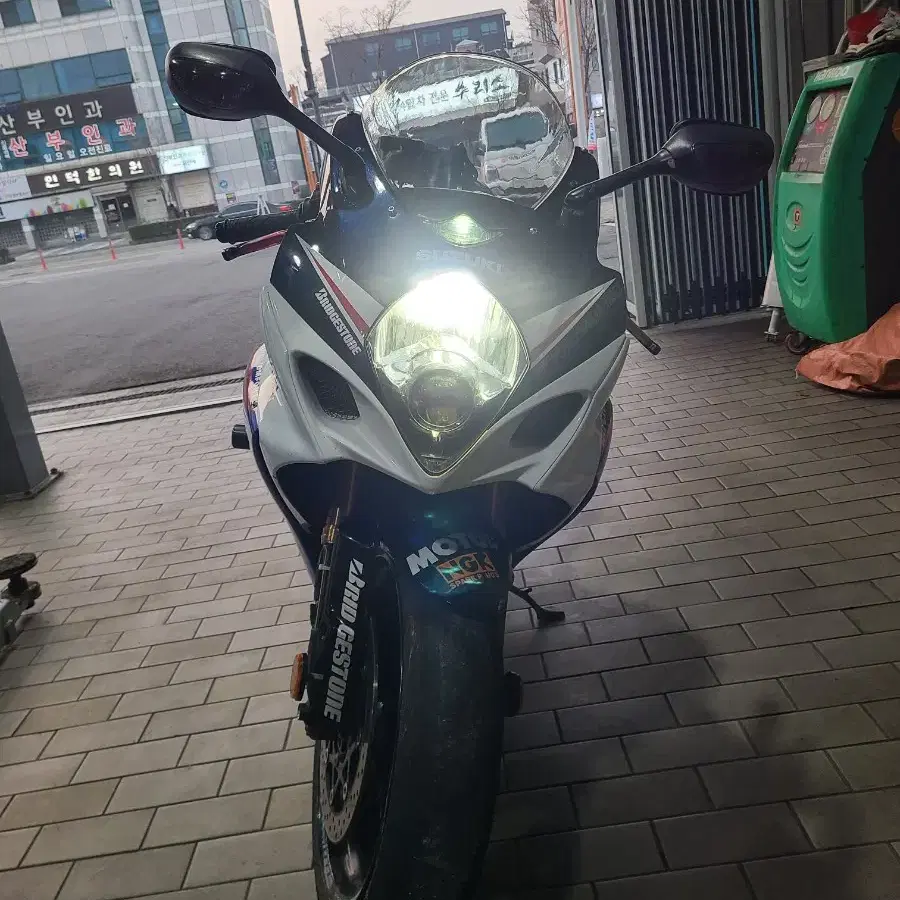 07 북미 스즈키 r1000