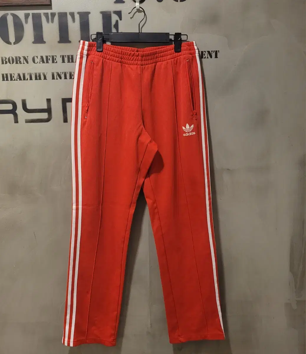 adidas Europa Training Pants XL (33-34)