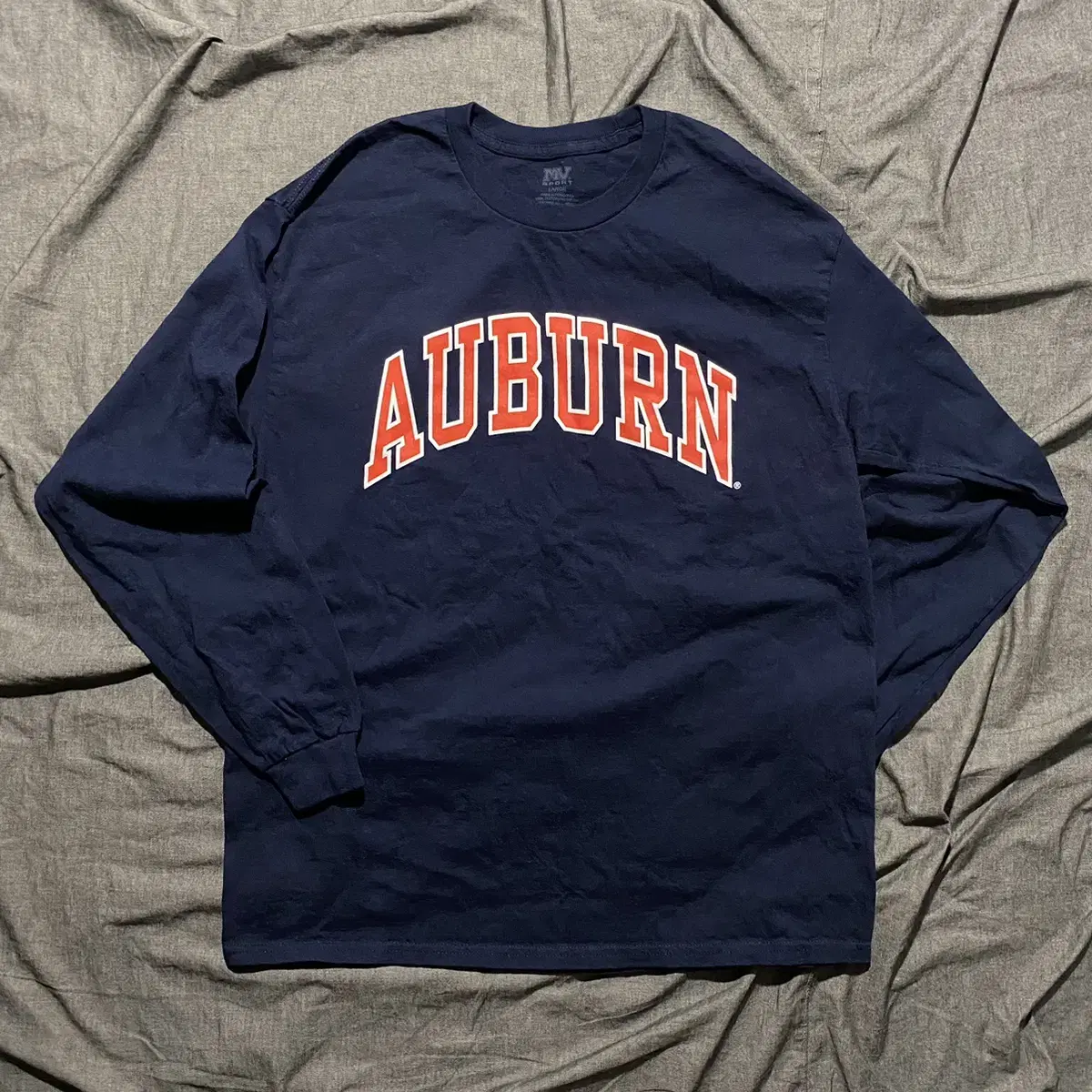 MV Sports Auburn Tigers L/S Tshirts Sz L