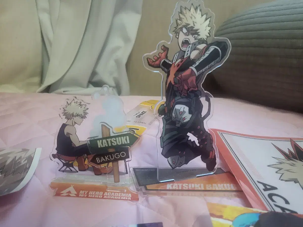 My Hero Academia Bakugo official goods acrylic stand Sells