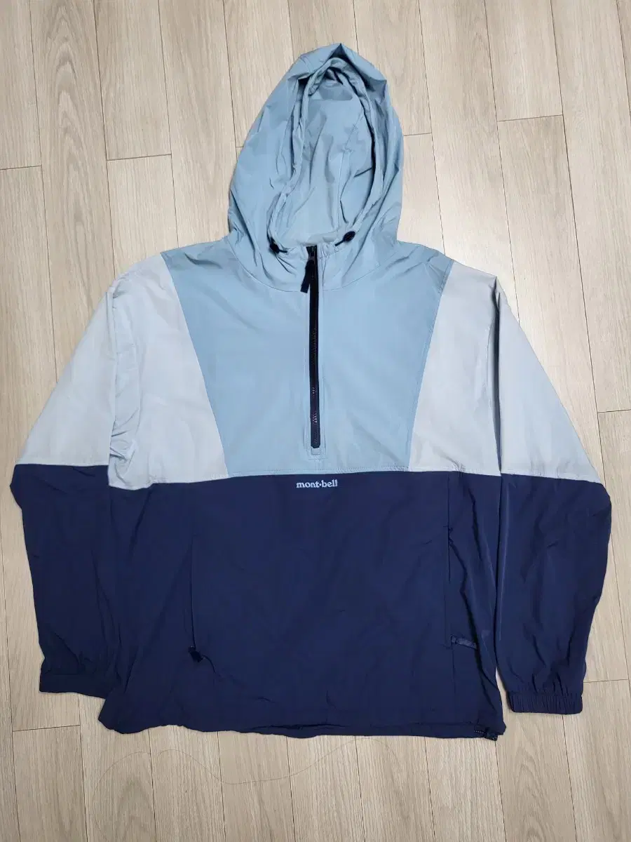 Mont Belle Anorak Windbreaker