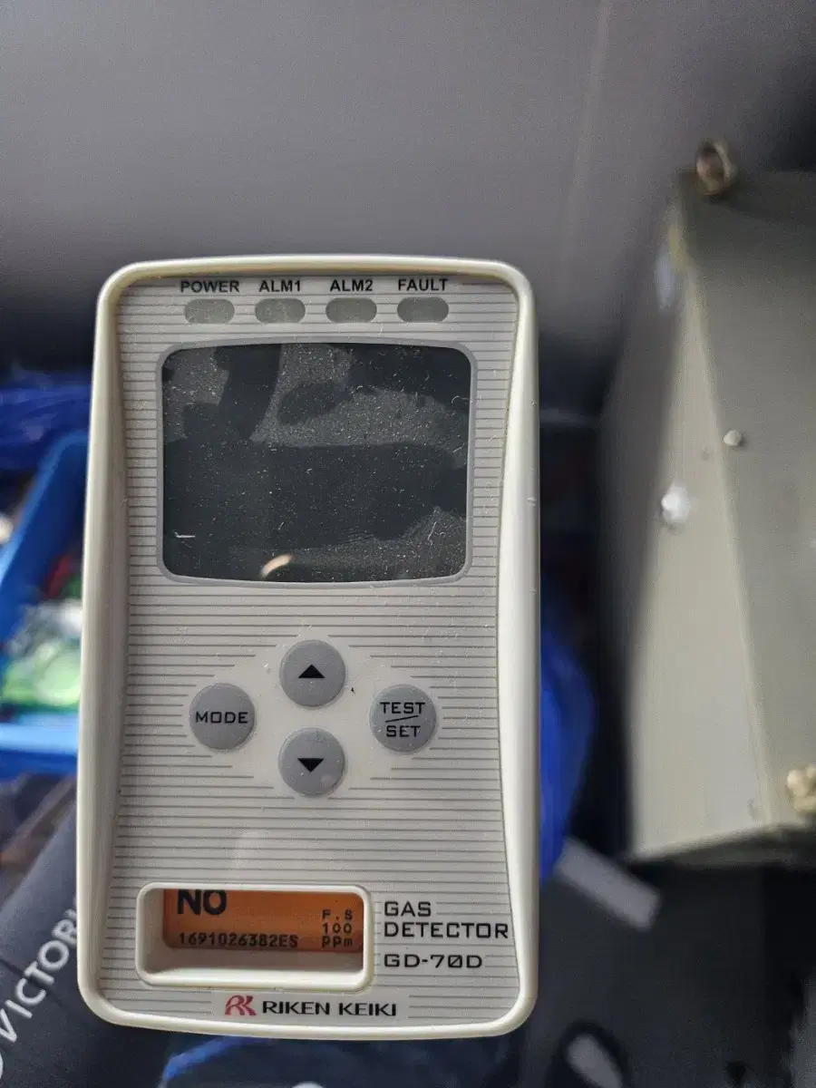 GD-70D ( GAS DETECTOR) 판매합니다.(중고제품)(수량3E