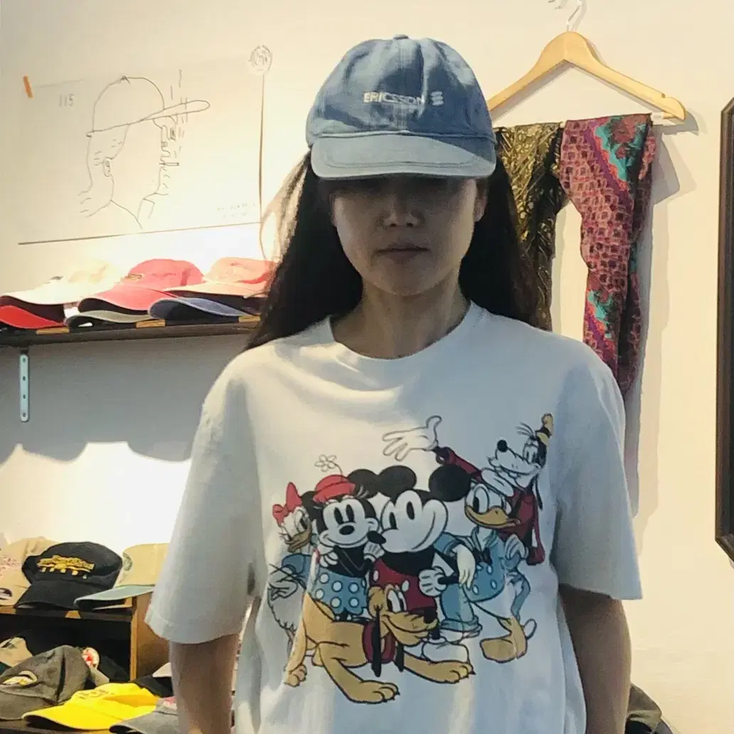 디즈니 캐릭터 티셔츠 Disney  T-Shirt