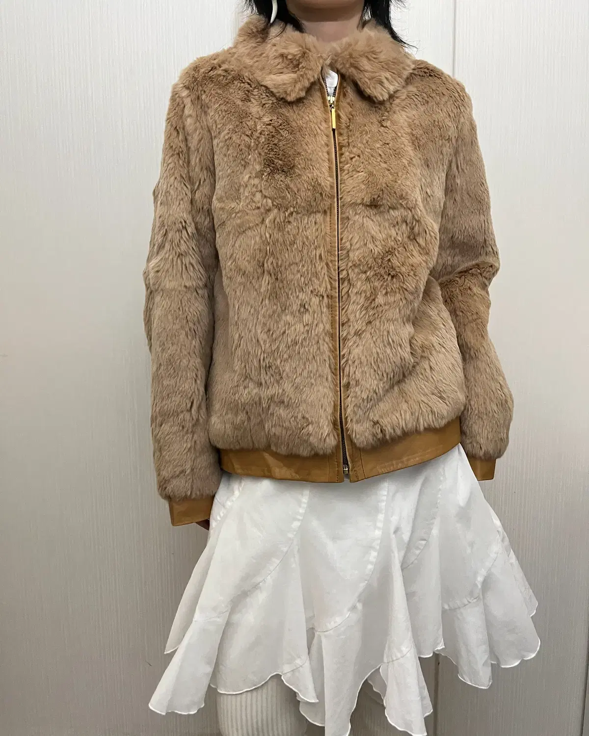 Rabbit fur cow skin layered jacket