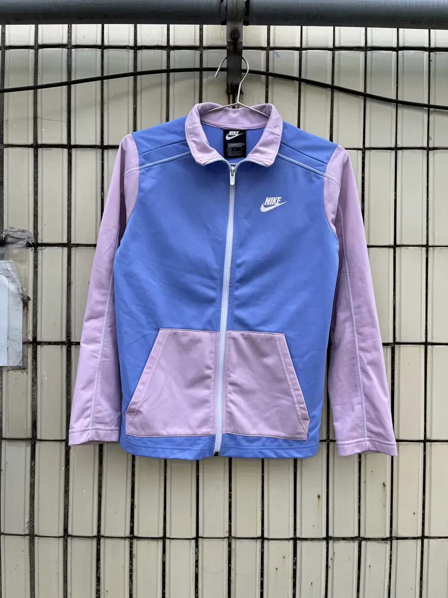 나이키 산리오맛 보라색 져지 Nike