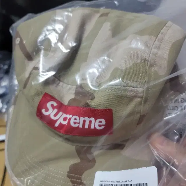 슈프림 washed chino twill camp cap