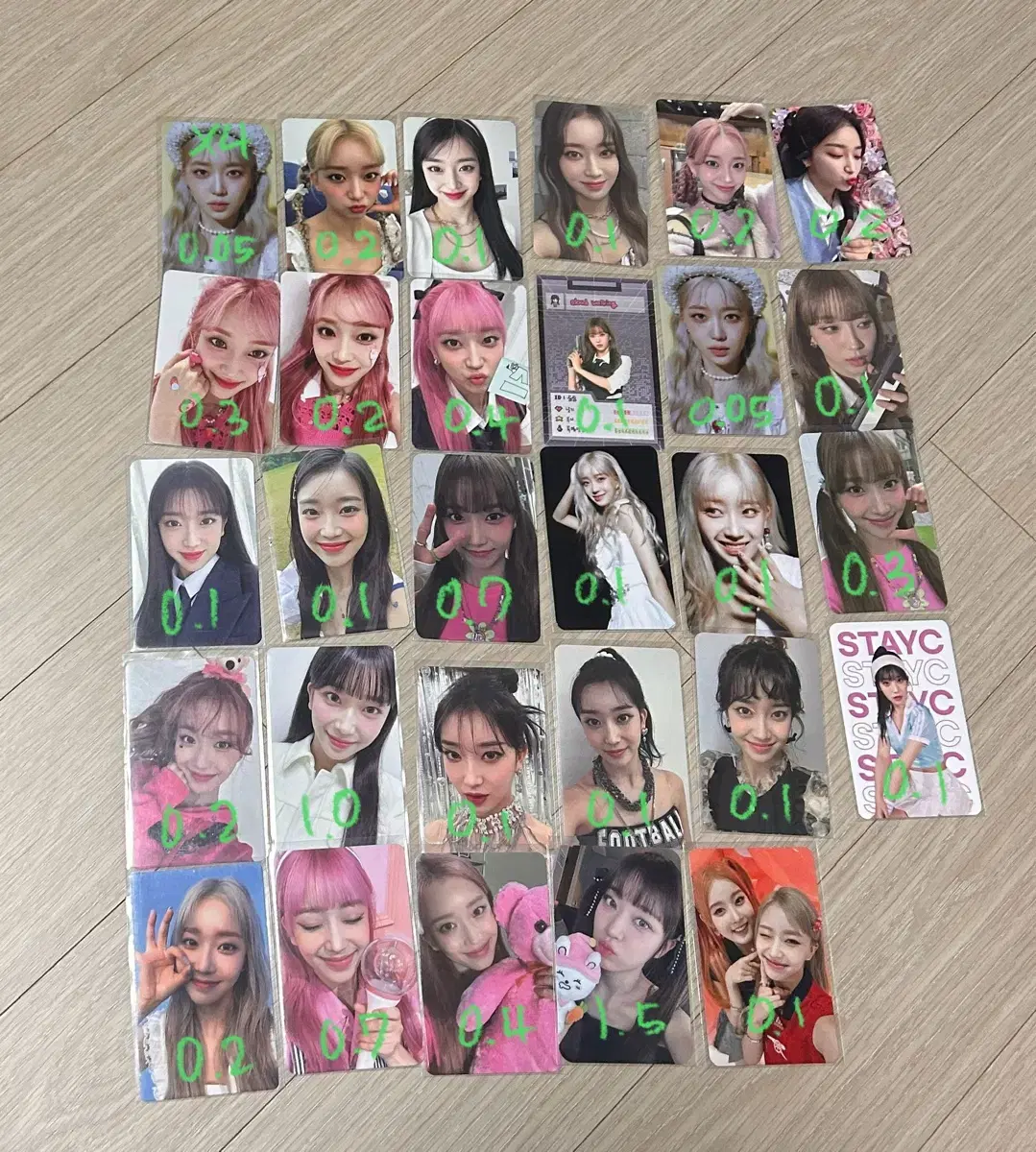 Stayc photocard sell it! sell bae sumin sumin sieun isa seeun yoon Jae Yi