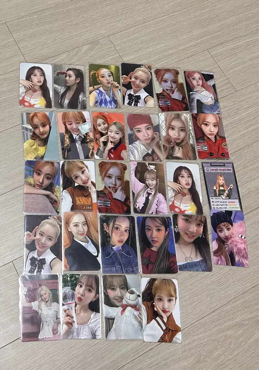 Stayc Photocard Sell sieun park sieun sumin sieun isa seeun yoon Jaei