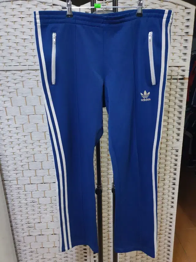 (0951) ADIDAS 아디다스 스포츠 유로파 팬츠 100 L