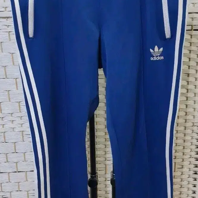 (0951) ADIDAS 아디다스 스포츠 유로파 팬츠 100 L