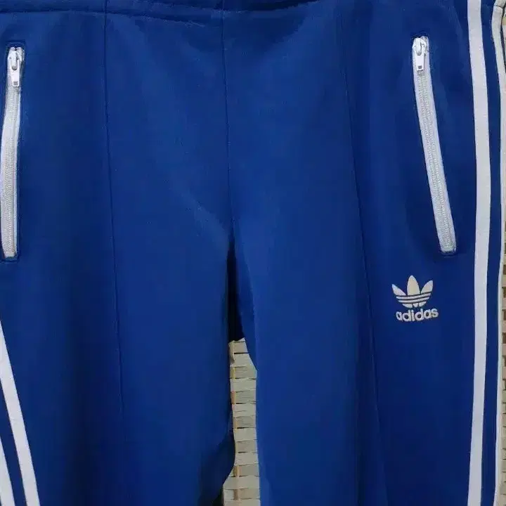 (0951) ADIDAS 아디다스 스포츠 유로파 팬츠 100 L