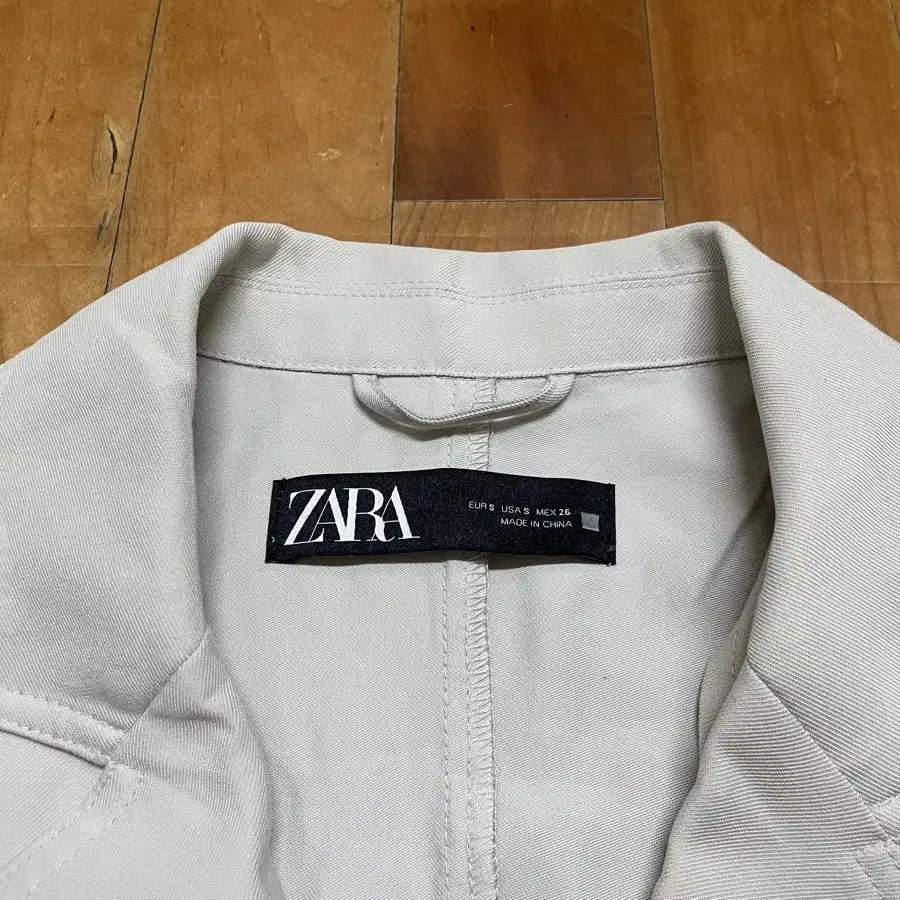 [미착용 새상품] 자라(ZARA) 벨티드 반팔 자켓