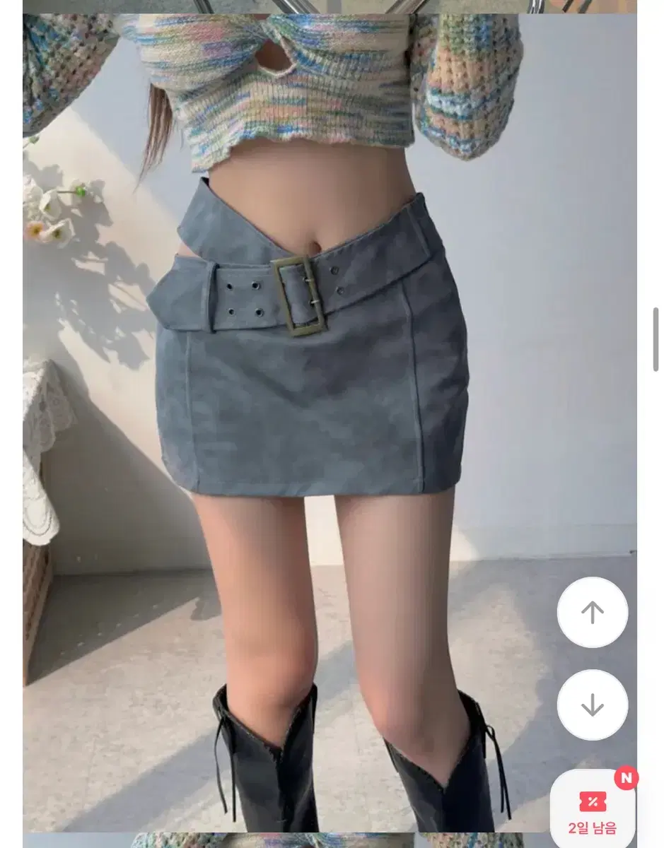로우라이즈 허리트임 레더스커트