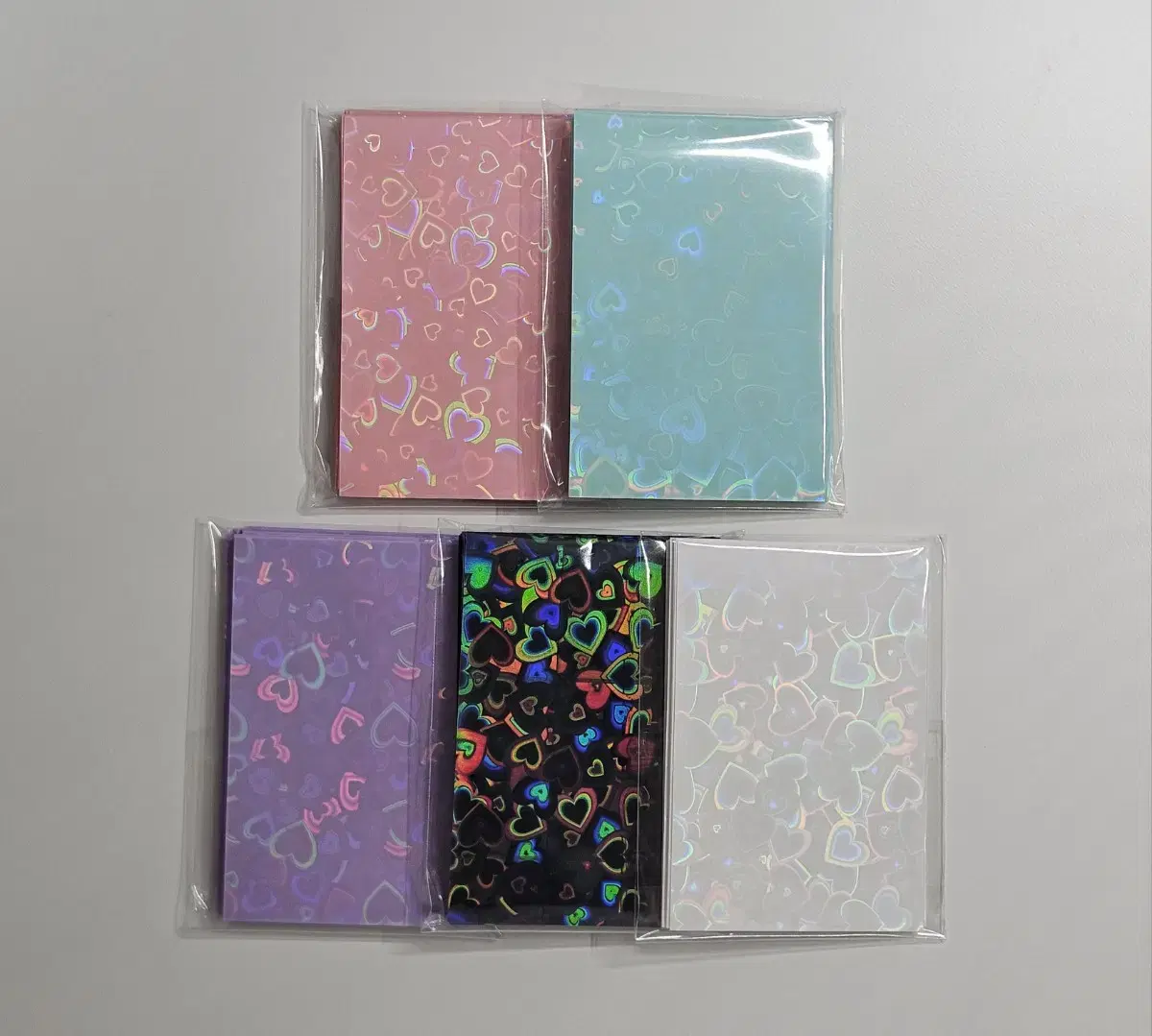 Hearts hologram sleeves in bulk