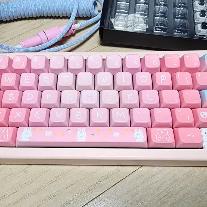 gmk67 커스텀 키보드